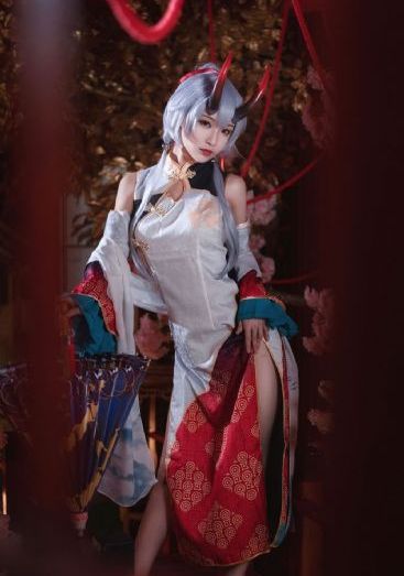 欧美一区二区三区婷婷五月贫乳_蓝光高清免费观看