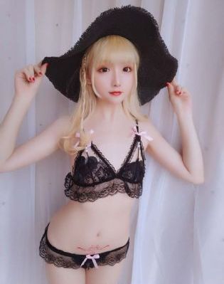 日本老师掀裙子打屁股网站_蓝光高清完整版